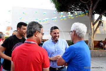 Pregón de La Viña a cargo del alcalde de Telde y actuación del humorista Maestro Florido (Foto Antonio Alí y TA)